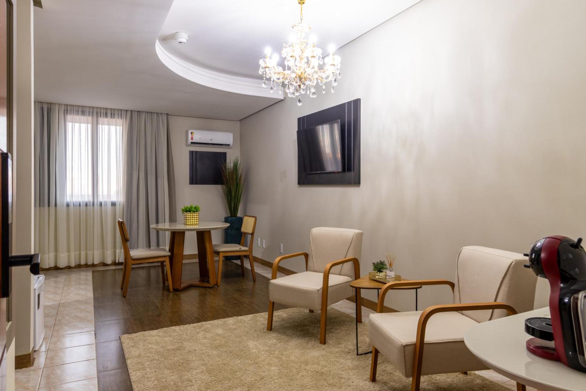 Hotel Dan Inn Uberlandia By Nacional Inn ภายนอก รูปภาพ
